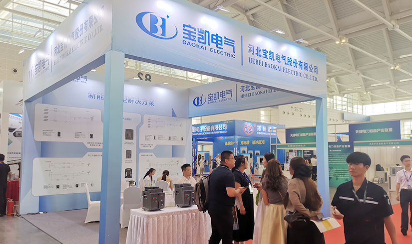 暴击行业天花板！jinnianhui今年会电气硬核技术亮相天津清洁能源展，引央视记者及能源产业巨头现场“挖宝”